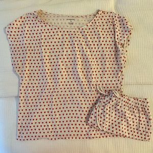 Roller Rabbit Chill Set in classic pink hearts